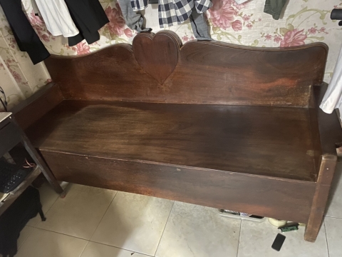 Thu mua đồ gỗ tận nơi giá cao