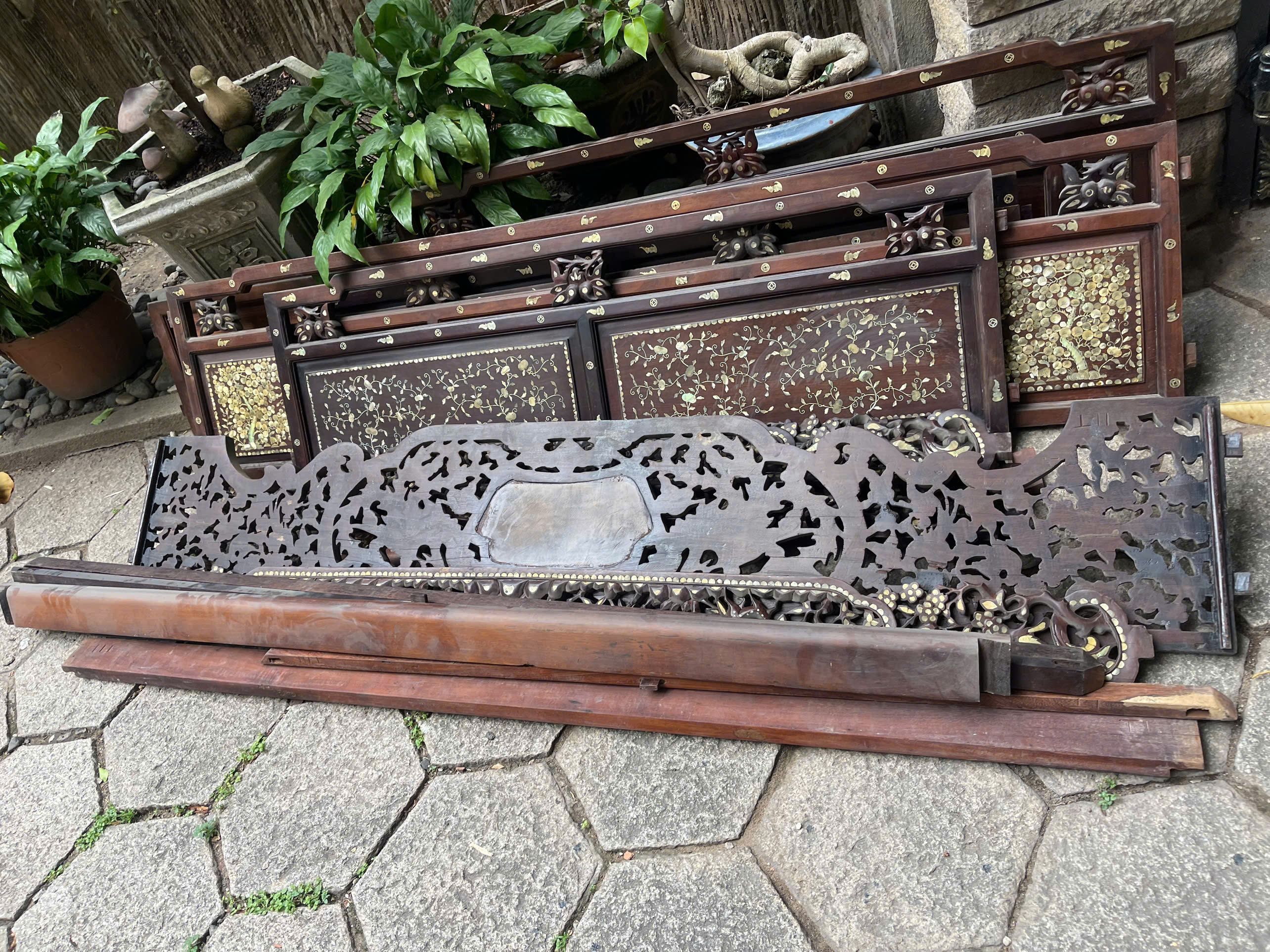 thanh-ly-do-go-cu-gia-cao