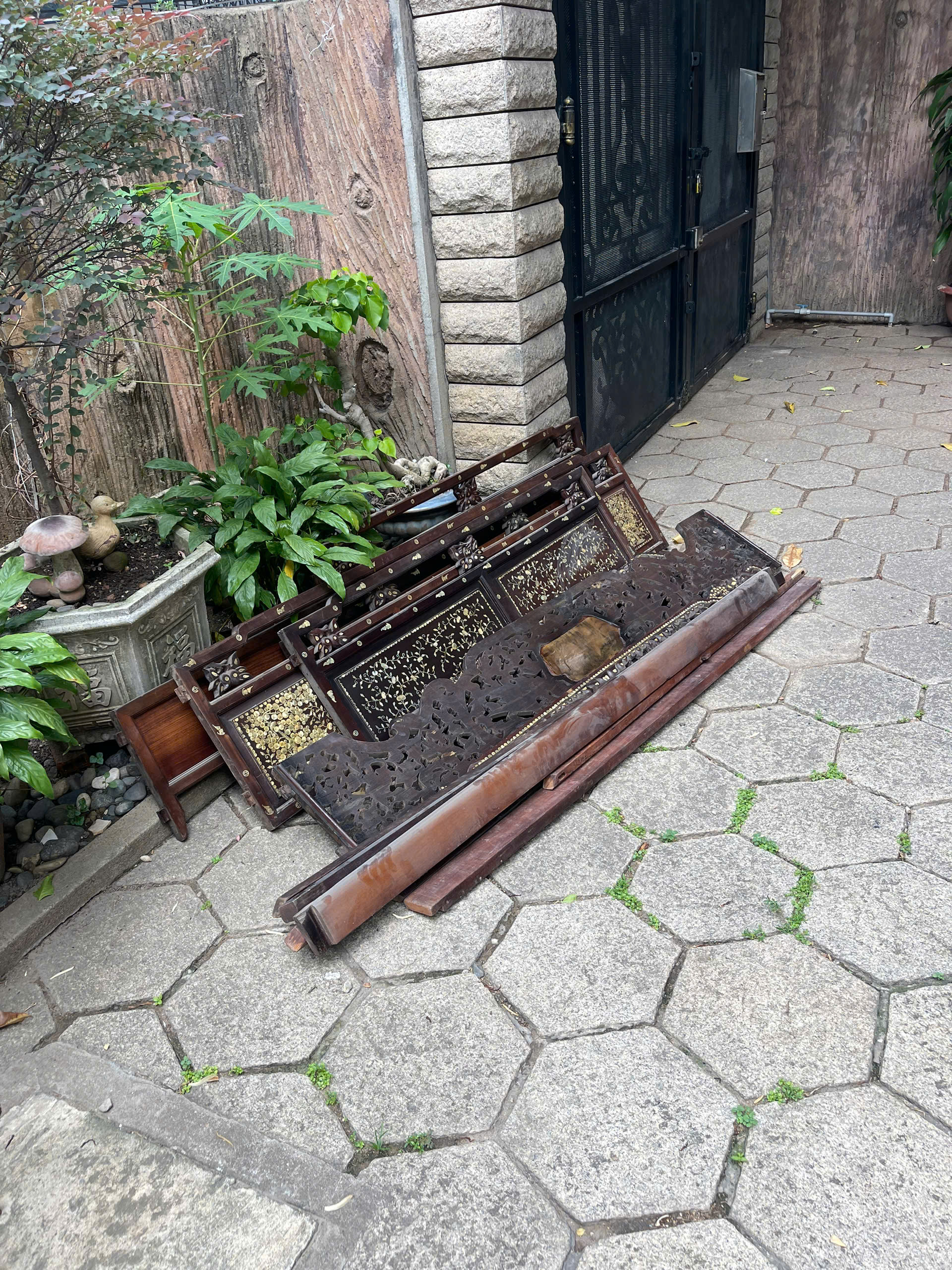 thanh-ly-do-go-cu-gia-cao