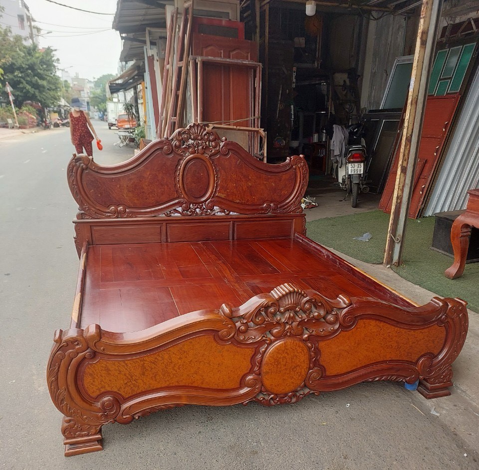 thanh-ly-giuong-go-cu-gia-cao