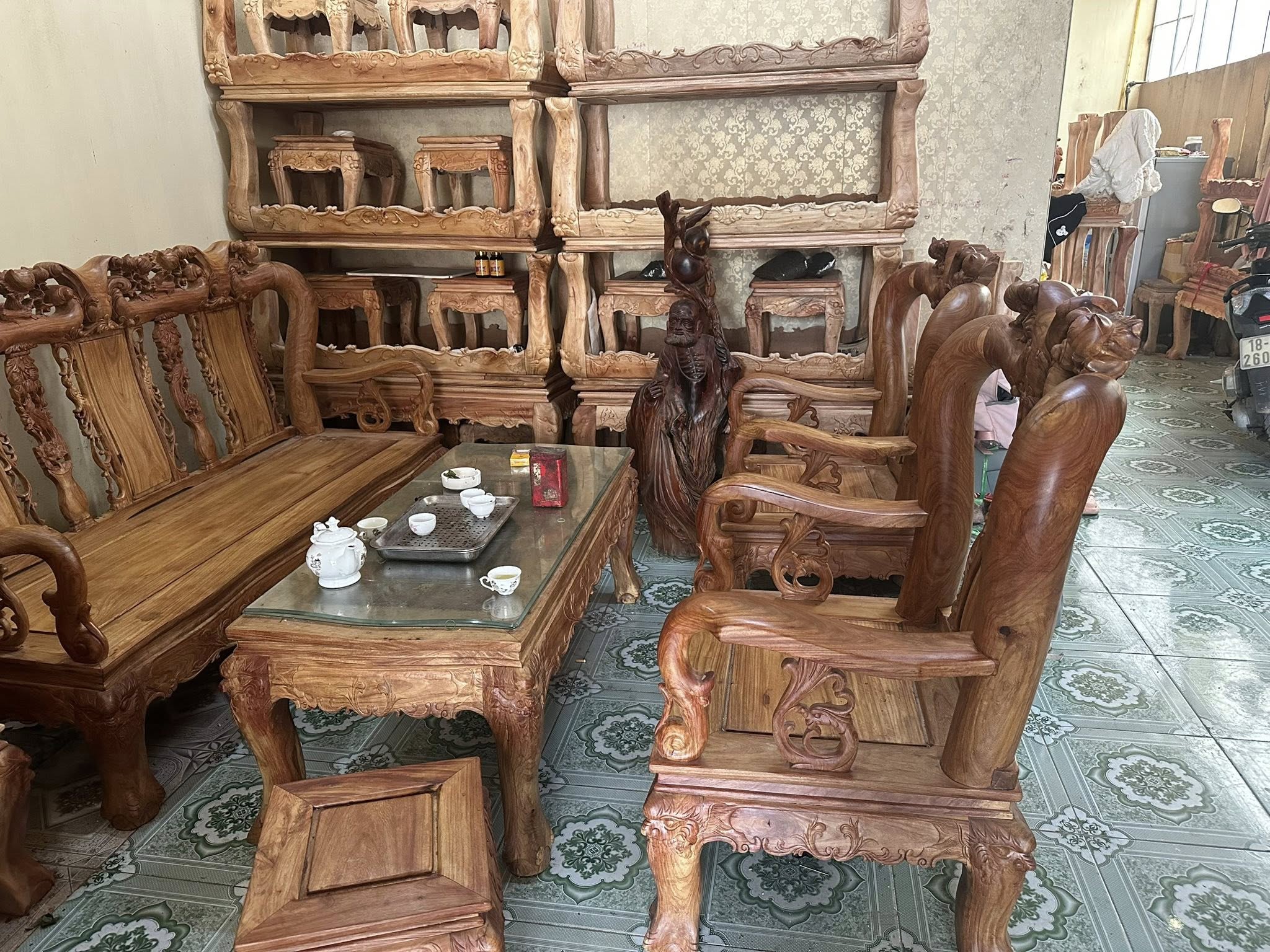 thu-mua-salon-go-gia-cao