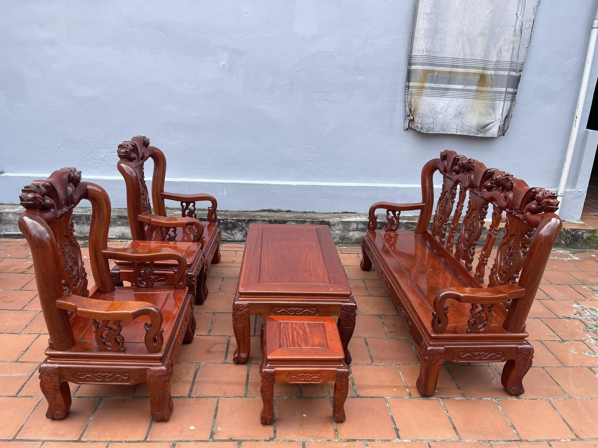 thu-mua-salon-go-gia-cao